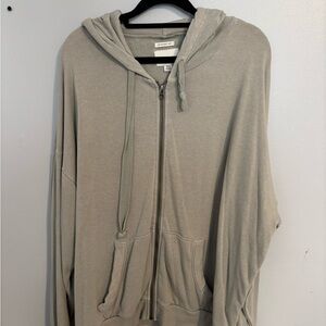 AE M light olive green zip up hoodie